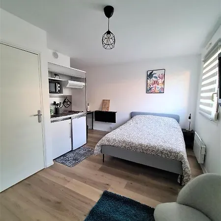 Apartment Confort Calme Centre De Boulevard De La Paix Reims