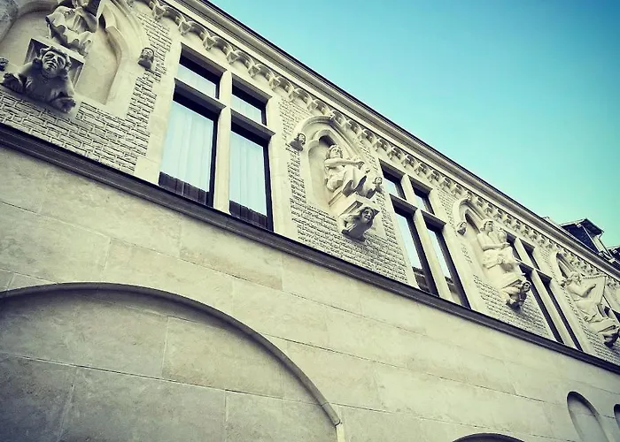 Confort Calme Centre De Boulevard De La Paix * Reims